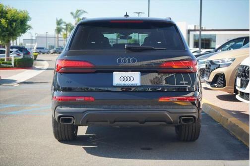 2026 Audi Q7 55 Premium