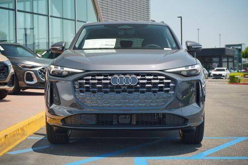 2025 Audi Q5 Premium Plus
