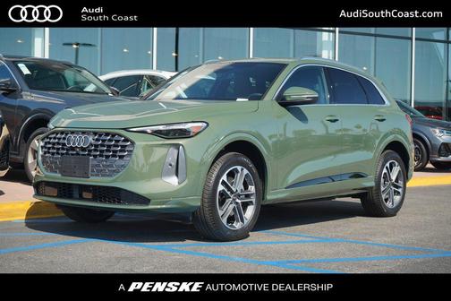 2025 Audi Q5 Premium Plus