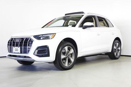 2023 Audi Q5 40 Premium