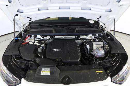 2023 Audi Q5 40 Premium