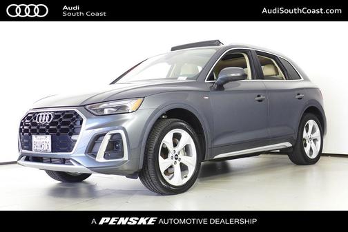 2022 Audi Q5 45 S line Premium Plus