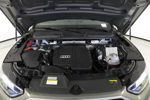 2023 Audi Q5 45 S line Premium