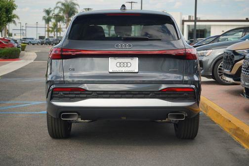2025 Audi Q5 Premium Plus