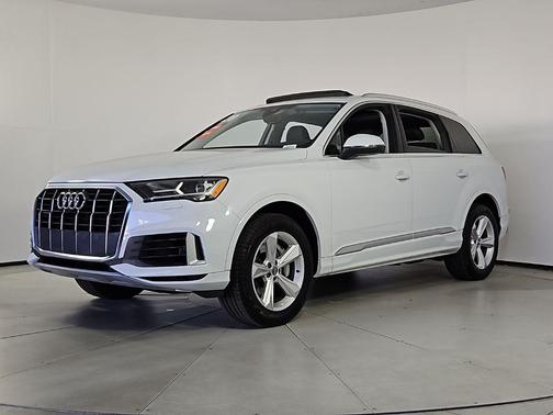 2020 Audi Q7 55 Premium