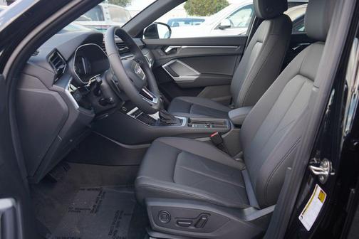2025 Audi Q3 45 S line Premium Plus