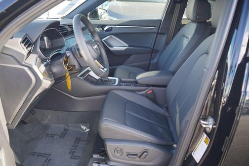 2025 Audi Q3 45 S line Premium Plus