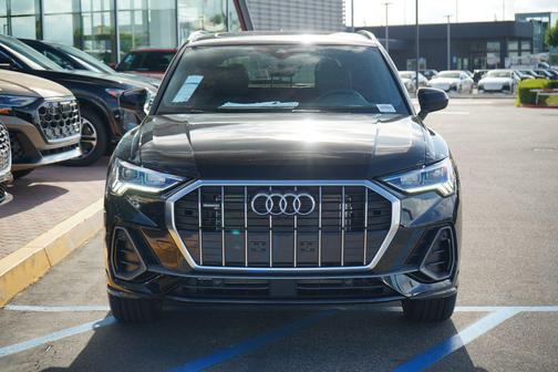 2025 Audi Q3 45 S line Premium Plus