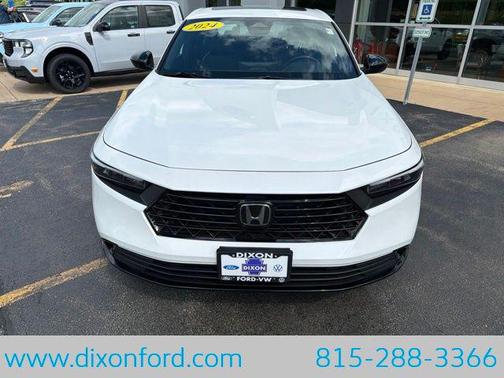 Platinum White Pearl 2024 Honda Accord Hybrid Sport-L