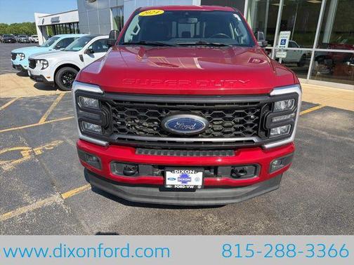Rapid Red Metallic Tinted Clearcoat 2024 Ford F-250 Lariat