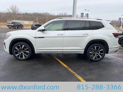 Opal White Pearl 2026 Volkswagen Atlas 2.0T SEL Premium R-Line 4MOTION