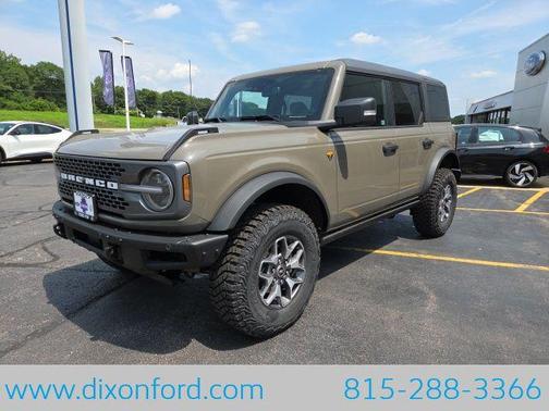 Marsh Gray 2025 Ford Bronco Badlands