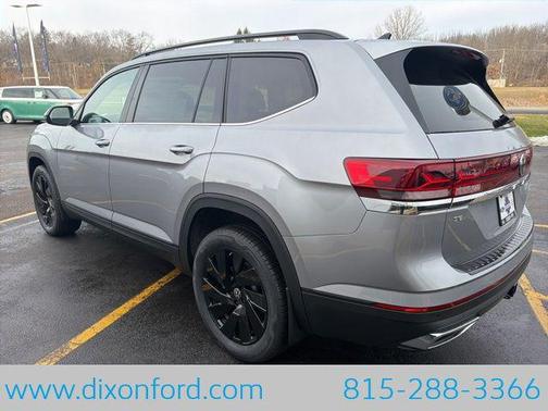 Silver Mist Metallic 2026 Volkswagen Atlas 2.0T SE w/Technology 4MOTION