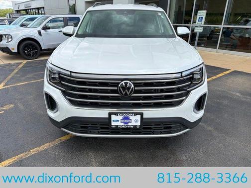 opal white pearl 2026 Volkswagen Atlas 2.0T SE