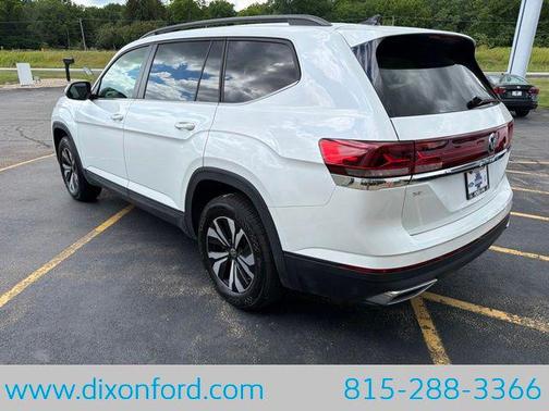 opal white pearl 2026 Volkswagen Atlas 2.0T SE