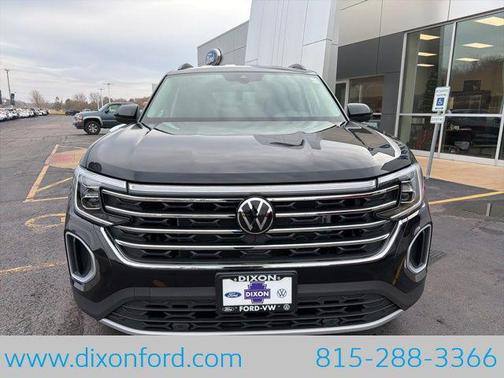 deep black pearl 2026 Volkswagen Atlas 2.0T SE