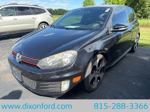Deep Black Pearl Metallic 2011 Volkswagen GTI 2-Door