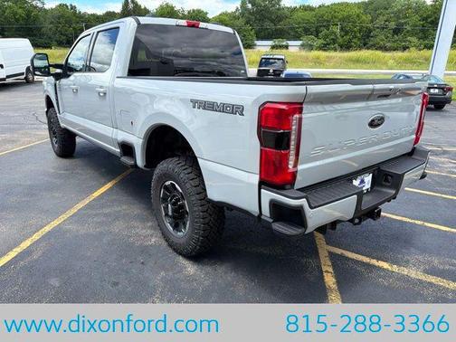 Avalanche 2026 Ford F-250 Lariat