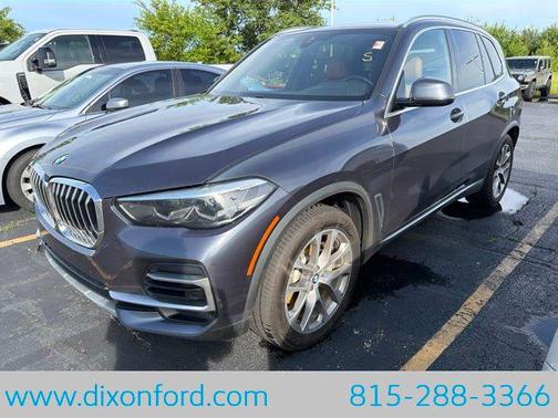 Dark Graphite Metallic 2022 BMW X5 xDrive40i