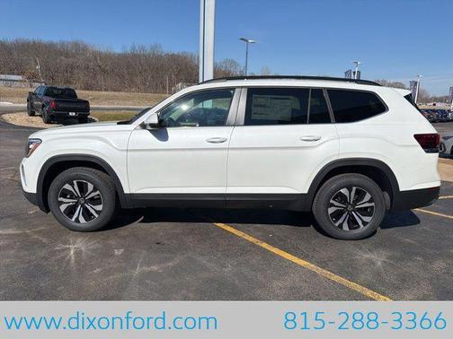 opal white pearl 2026 Volkswagen Atlas 2.0T SE