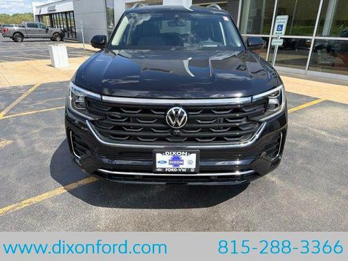 Deep Black Pearl 2026 Volkswagen Atlas 2.0T SEL Premium R-Line 4MOTION