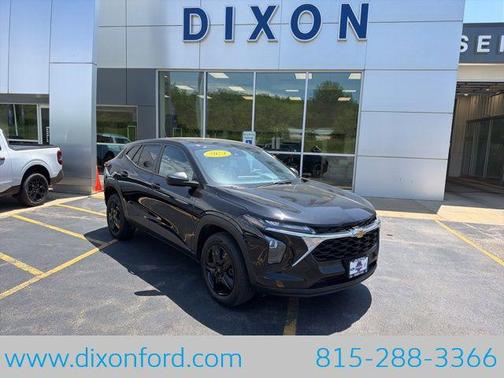 Mosaic Black Metallic 2024 Chevrolet Trax LS