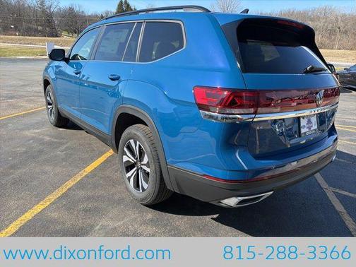 mountain lake blue metallic 2026 Volkswagen Atlas 2.0T SE