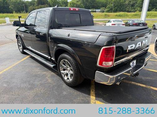Brilliant Black Crystal Pearlcoat 2017 RAM 1500 Longhorn