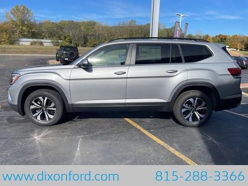 silver mist metallic 2026 Volkswagen Atlas 2.0T SE