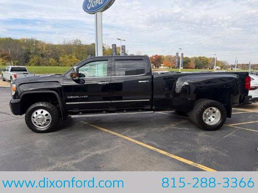 Black 2019 GMC Sierra 3500 Denali