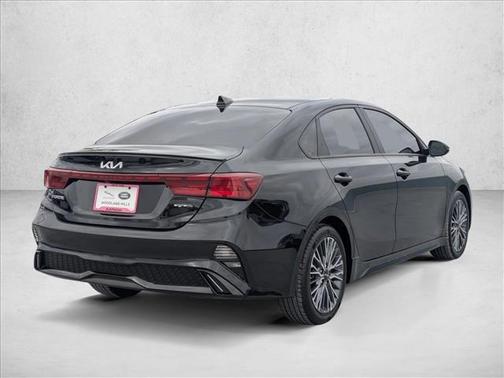 Aurora Black 2024 Kia Forte GT-Line