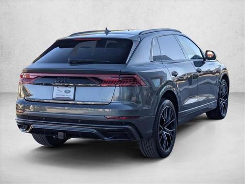 2022 Audi Q8 55 Premium Plus