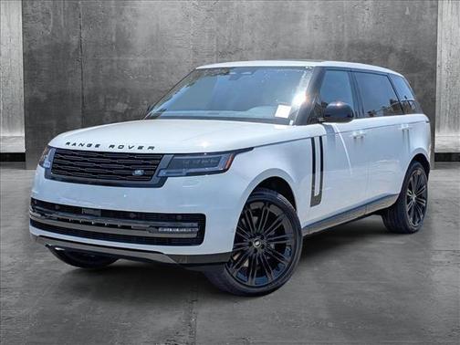 2025 Land Rover Range Rover P400 SE 7 Seat