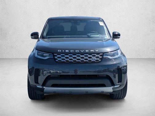 Carpathian Grey Premium Metallic 2026 Land Rover Discovery S