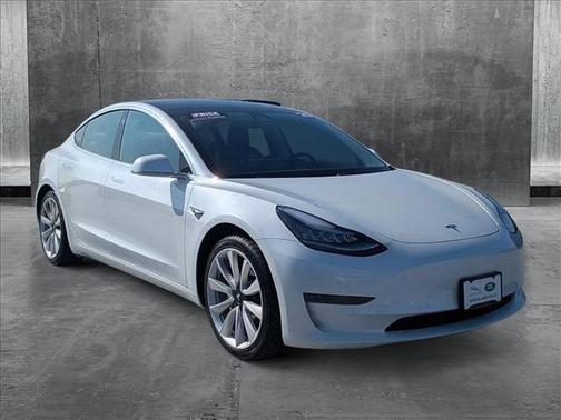 2020 Tesla Model 3 Standard Range Plus