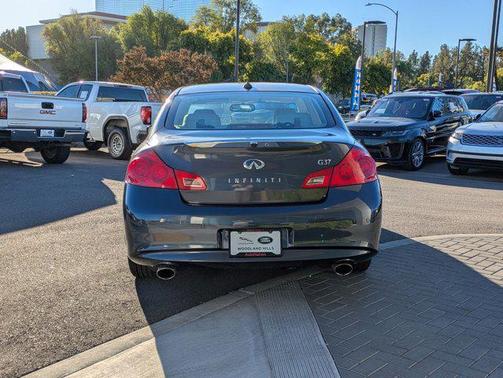 2010 INFINITI G37 Journey