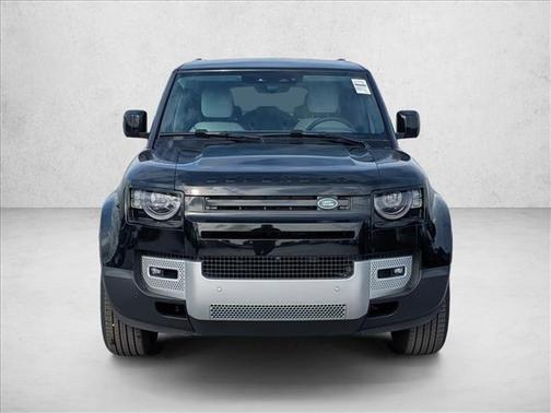 2025 Land Rover Defender 130 P400 S