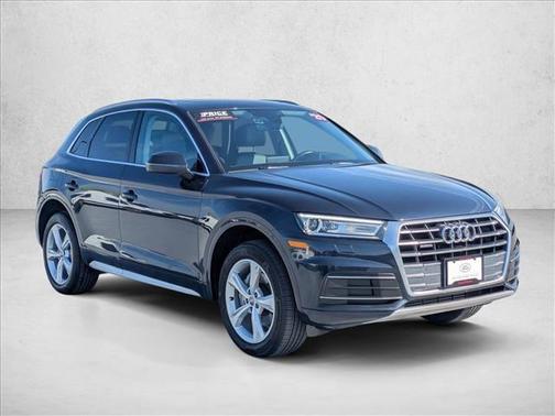 Navarra Blue Metallic 2020 Audi Q5 45 Premium
