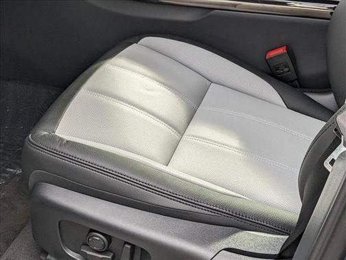 2024 Land Rover Range Rover Evoque Dynamic SE