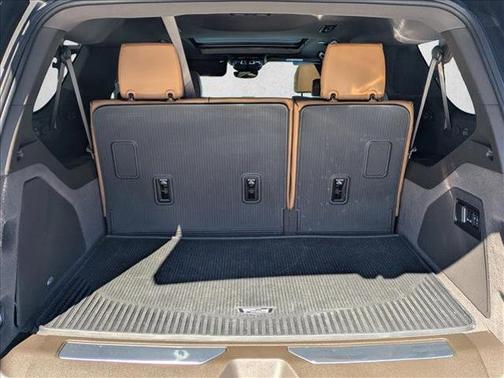 2025 Cadillac Escalade ESV Premium Luxury