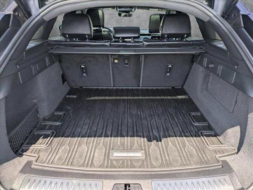 2025 Land Rover Range Rover Velar P250 S