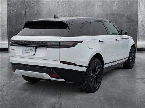 2026 Land Rover Range Rover Velar P250 SE R-Dynamic