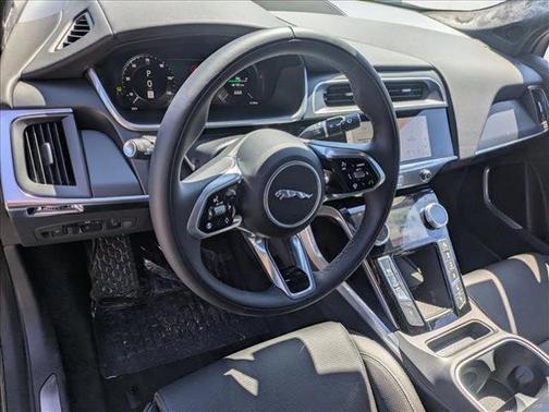 2024 Jaguar I-PACE R-Dynamic HSE