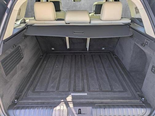 2021 Land Rover Range Rover Sport HSE Silver Edition