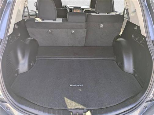 2016 Toyota RAV4 Hybrid XLE