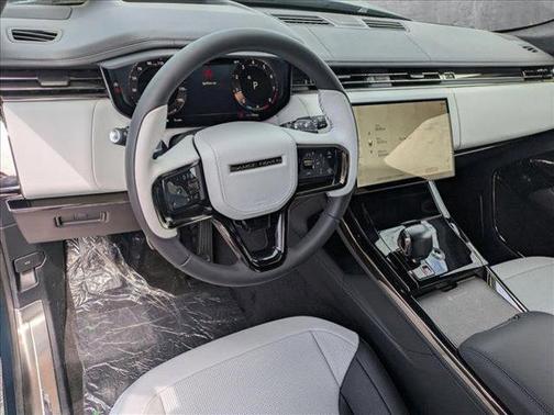 2025 Land Rover Range Rover Sport P635 SV Edition Two