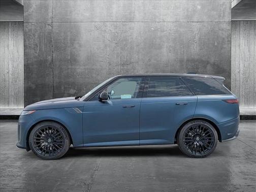 2025 Land Rover Range Rover Sport P635 SV Edition Two