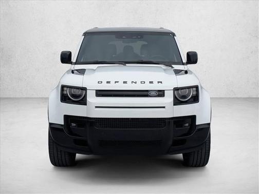 Fuji White 2026 Land Rover Defender P400 X-Dynamic SE
