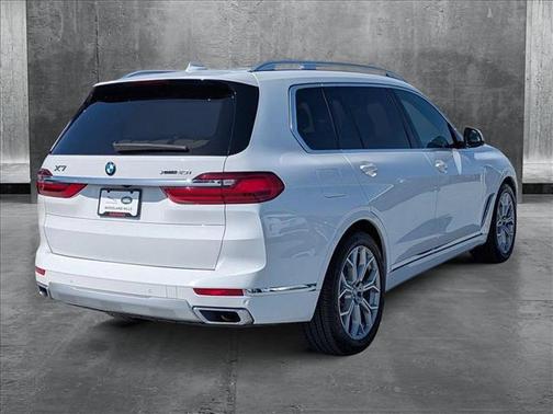 2022 BMW X7 xDrive40i