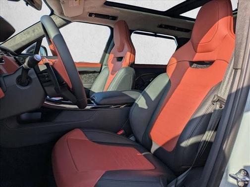 Arroios Grey Metallic 2026 Land Rover Range Rover Sport P635 SV